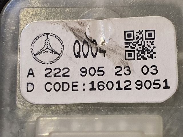 bontott MERCEDES-BENZ C-CLASS Csomagtér Nyitó Kar / Gomb