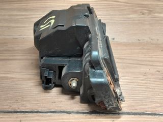 bontott MERCEDES-BENZ C-CLASS Csomagtér Nyitó Kar / Gomb