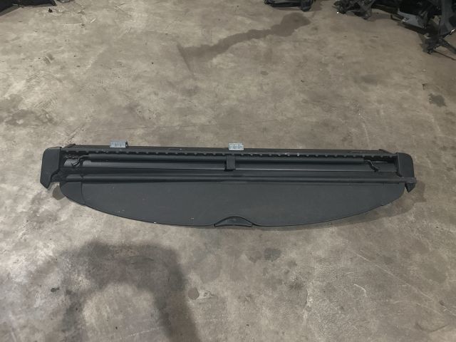 bontott MERCEDES-BENZ C-CLASS Csomagtér Roló