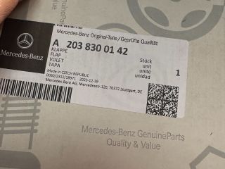 bontott MERCEDES-BENZ C-CLASS Csomagtér Szellőző Hátsó