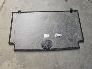 bontott MERCEDES-BENZ C-CLASS Csomagtér Tálca