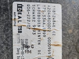 bontott MERCEDES-BENZ C-CLASS Csomagtér Tálca