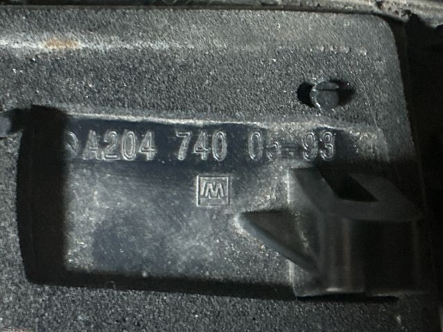 bontott MERCEDES-BENZ C-CLASS Csomagtérajtó Díszléc