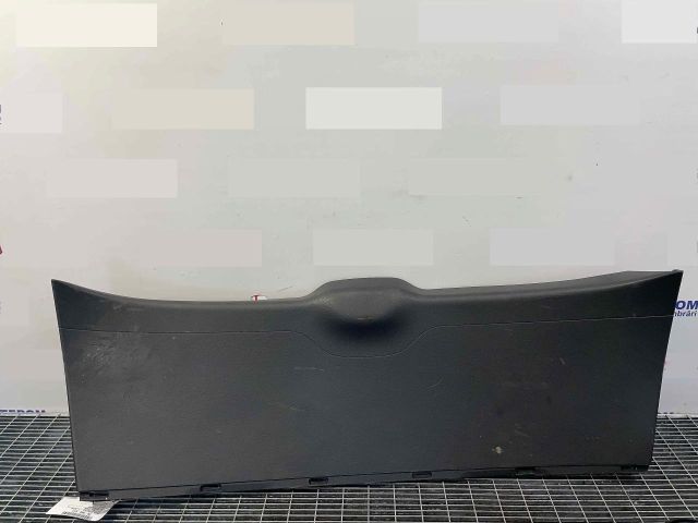 bontott MERCEDES-BENZ C-CLASS Csomagtérajtó Kárpit