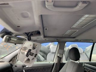 bontott MERCEDES-BENZ C-CLASS Csomagtérajtó Kárpit