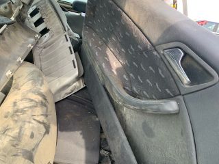 bontott MERCEDES-BENZ C-CLASS Csomagtérajtó Kárpit