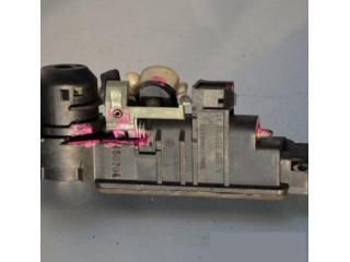 bontott MERCEDES-BENZ C-CLASS Csomagtérajtó Kilincs