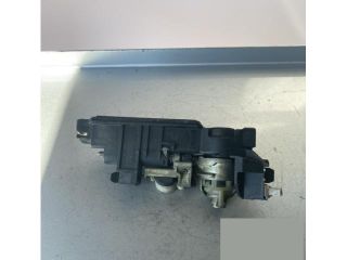 bontott MERCEDES-BENZ C-CLASS Csomagtérajtó Kilincs