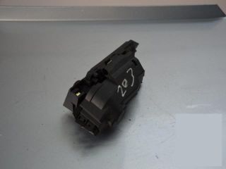 bontott MERCEDES-BENZ C-CLASS Csomagtérajtó Kilincs