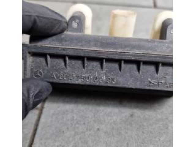 bontott MERCEDES-BENZ C-CLASS Csomagtérajtó Kilincs