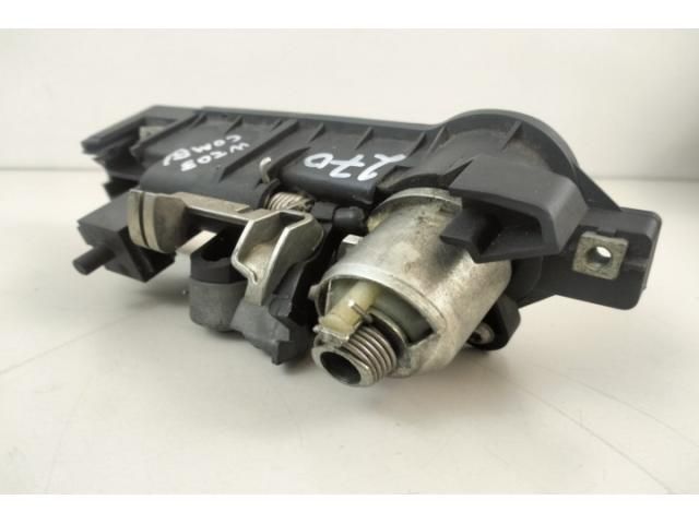 bontott MERCEDES-BENZ C-CLASS Csomagtérajtó Kilincs