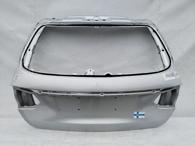 bontott MERCEDES-BENZ C-CLASS Csomagtérajtó (Üres lemez)