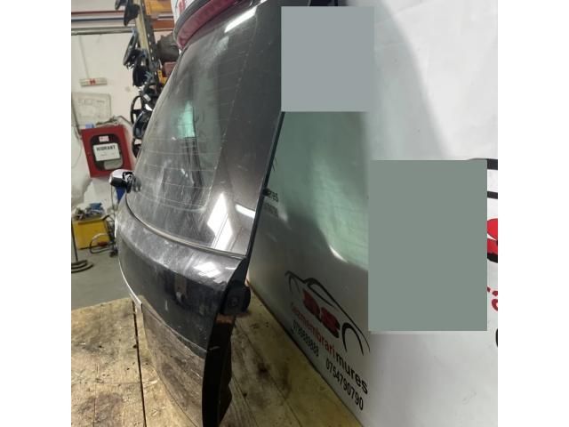 bontott MERCEDES-BENZ C-CLASS Csomagtérajtó (Üres lemez)