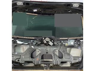 bontott MERCEDES-BENZ C-CLASS Csomagtérajtó (Üres lemez)