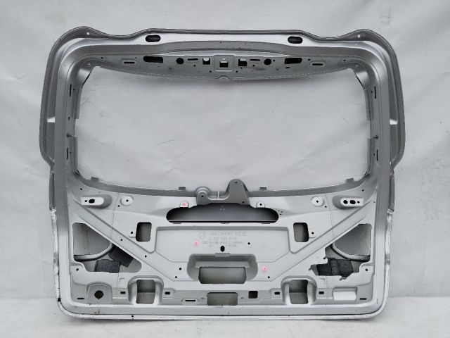 bontott MERCEDES-BENZ C-CLASS Csomagtérajtó (Üres lemez)