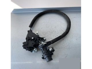 bontott MERCEDES-BENZ C-CLASS Csomagtérajtó Zárszerkezet