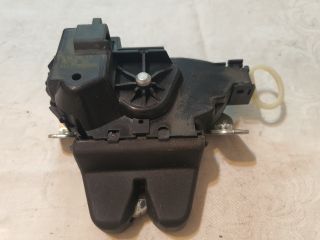 bontott MERCEDES-BENZ C-CLASS Csomagtérajtó Zárszerkezet