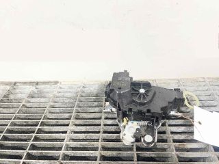 bontott MERCEDES-BENZ C-CLASS Csomagtérajtó Zárszerkezet