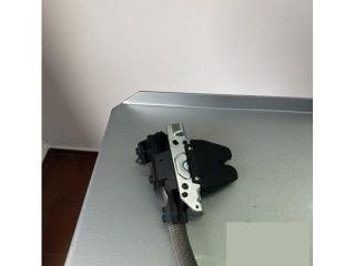 bontott MERCEDES-BENZ C-CLASS Csomagtérajtó Zárszerkezet