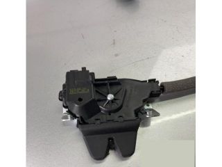 bontott MERCEDES-BENZ C-CLASS Csomagtérajtó Zárszerkezet