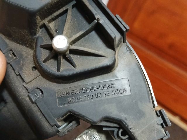 bontott MERCEDES-BENZ C-CLASS Csomagtérajtó Zárszerkezet