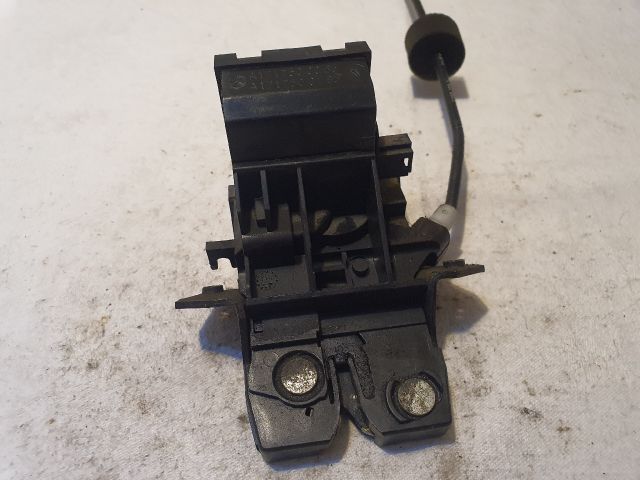 bontott MERCEDES-BENZ C-CLASS Csomagtérajtó Zárszerkezet