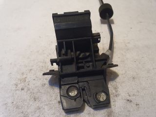 bontott MERCEDES-BENZ C-CLASS Csomagtérajtó Zárszerkezet