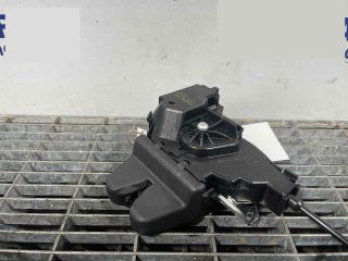 bontott MERCEDES-BENZ C-CLASS Csomagtérajtó Zárszerkezet