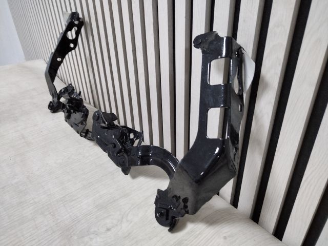 bontott MERCEDES-BENZ C-CLASS Csomagtérajtó Zsanér