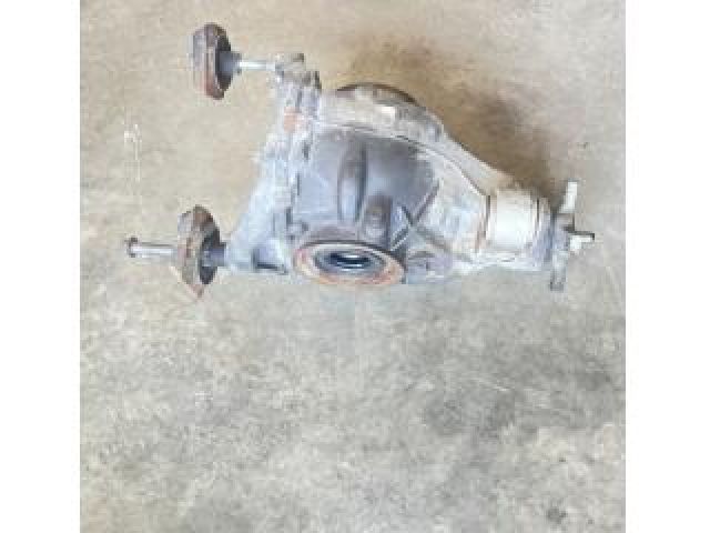 bontott MERCEDES-BENZ C-CLASS Differenciálmű Tartó Bak