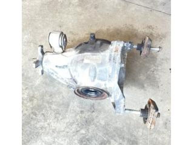 bontott MERCEDES-BENZ C-CLASS Differenciálmű Tartó Bak