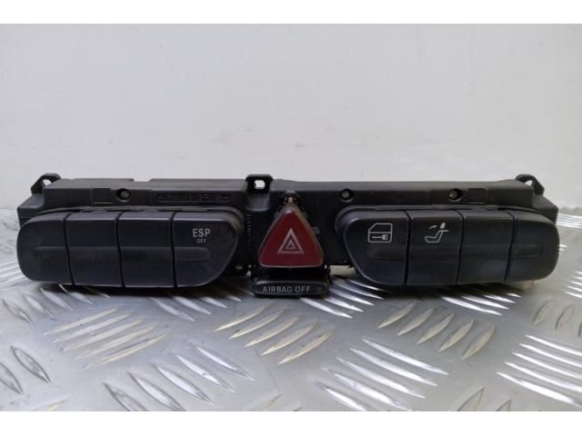 bontott MERCEDES-BENZ C-CLASS Elektronika (Magában)