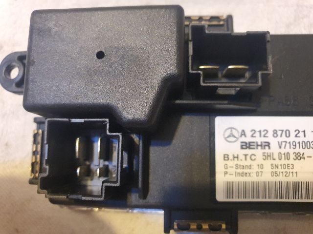 bontott MERCEDES-BENZ C-CLASS Előtét Ellenállás Fűtőmotor