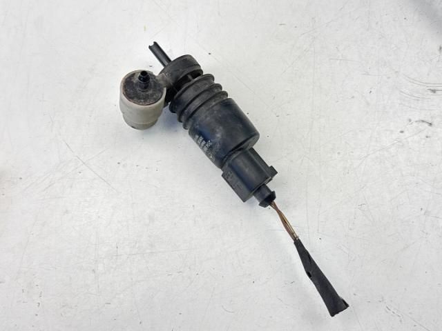 bontott MERCEDES-BENZ C-CLASS Első Ablakmosó Szivattyú