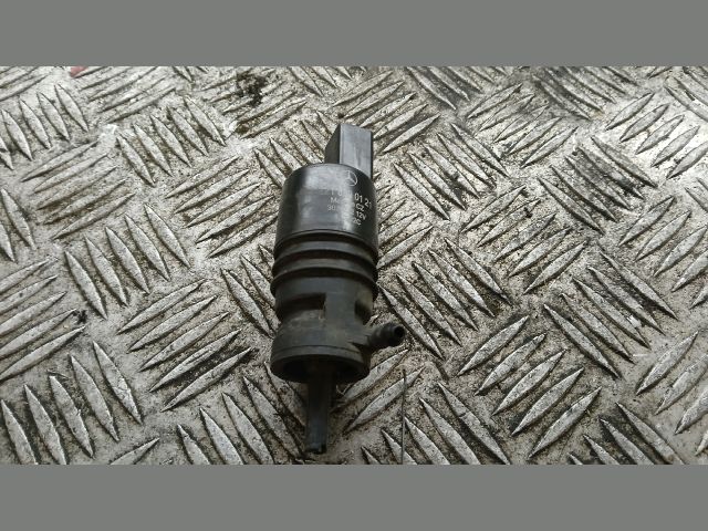 bontott MERCEDES-BENZ C-CLASS Első Ablakmosó Szivattyú