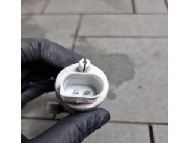 bontott MERCEDES-BENZ C-CLASS Első Ablakmosó Szivattyú