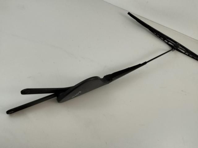 bontott MERCEDES-BENZ C-CLASS Első Ablaktörlő Kar