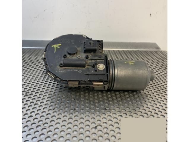 bontott MERCEDES-BENZ C-CLASS Első Ablaktörlő Motor