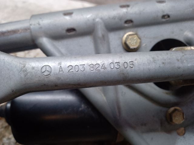 bontott MERCEDES-BENZ C-CLASS Első Ablaktörlő Szerkezet Motorral