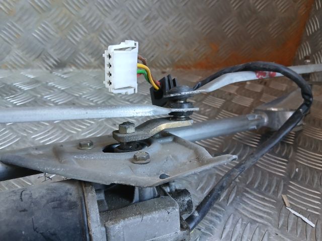 bontott MERCEDES-BENZ C-CLASS Első Ablaktörlő Szerkezet Motorral