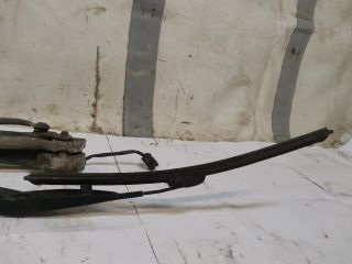 bontott MERCEDES-BENZ C-CLASS Első Ablaktörlő Szerkezet Motorral