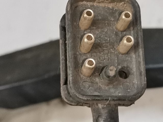 bontott MERCEDES-BENZ C-CLASS Első Ablaktörlő Szerkezet Motorral