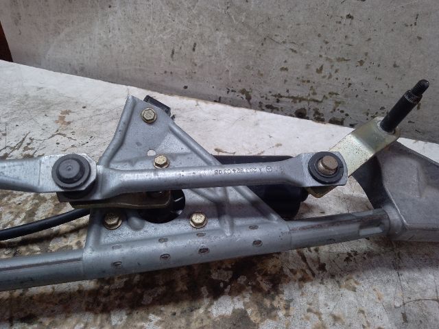 bontott MERCEDES-BENZ C-CLASS Első Ablaktörlő Szerkezet Motorral