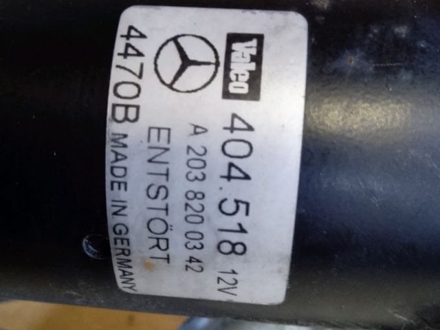 bontott MERCEDES-BENZ C-CLASS Első Ablaktörlő Szerkezet Motorral