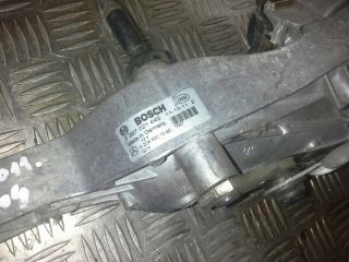 bontott MERCEDES-BENZ C-CLASS Első Ablaktörlő Szerkezet Motorral