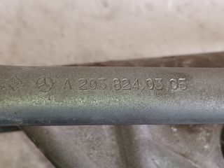 bontott MERCEDES-BENZ C-CLASS Első Ablaktörlő Szerkezet Motorral