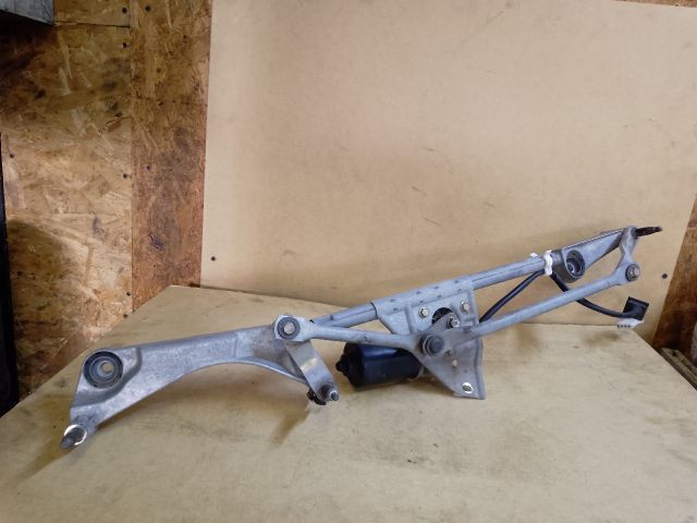 bontott MERCEDES-BENZ C-CLASS Első Ablaktörlő Szerkezet Motorral