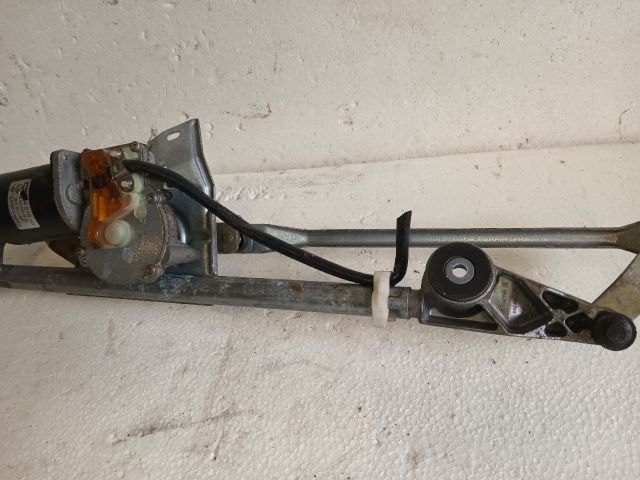 bontott MERCEDES-BENZ C-CLASS Első Ablaktörlő Szerkezet Motorral