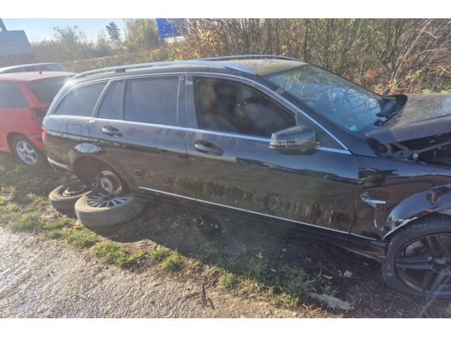 bontott MERCEDES-BENZ C-CLASS Első Ablaktörlő Szerkezet