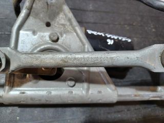 bontott MERCEDES-BENZ C-CLASS Első Ablaktörlő Szerkezet